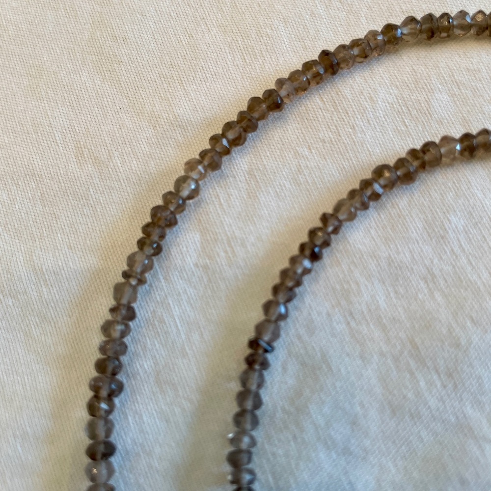 ** 2 For 20$ -- Quartz Beads Necklace